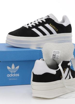 Женские кроссовки топ🏜️