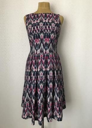 Эффектное приталенное платье от monsoon, размер 12/40, укр 46-48