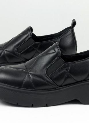 Кожаные жеские черные туфли  на черной подошве,36-41,цвет может быть любым!