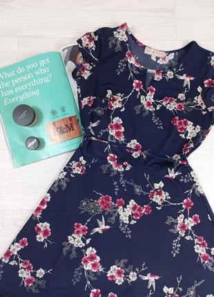 Платье женское