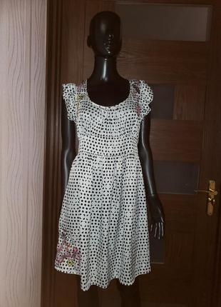 Крутое платье как шелк с нашивками от laura topshop1 фото