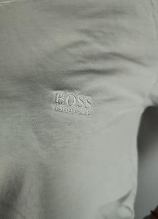 Базовые белая футболка hugo boss