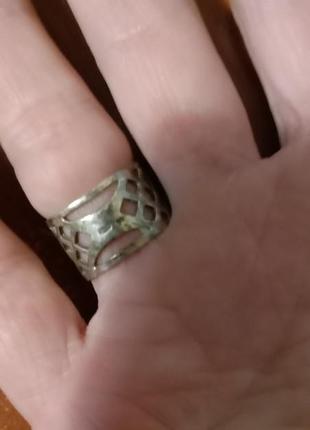 Широкое серебряное кольцо с камнями р.172 фото