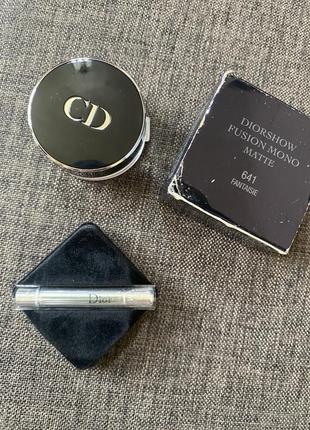 Устойчивые тени для век dior diorshow fusion mono matte long-wear professional eyeshadow № 6412 фото