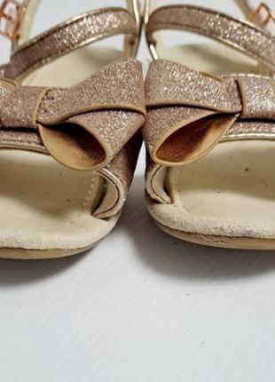 Босоножки сандалии с бантиком3 фото