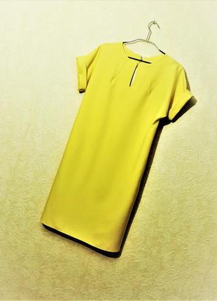 Красивое жёлтое платье женское прямое с карманами короткие цельные рукава спинка на молнии2 фото