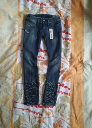 Распродажа крутые   потертые джинсы  (diesel women's hushy jeans ) 24/324 фото