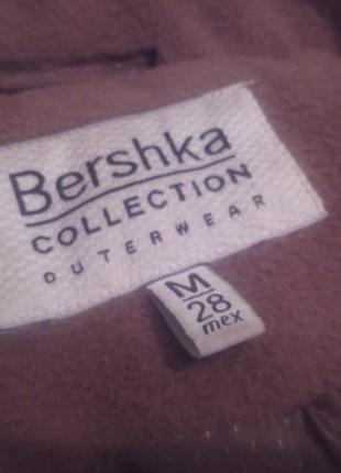 Бежевое пальто bershka3 фото