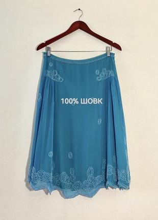 Шёлковая юбка french connection, голубая, с вышивкой бисером,1 фото