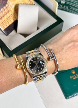 Часы наручные женские серебристые с камнями стразами черный циферблат брендовые в...