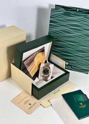 Часы наручные женские серебристые с камнями стразами черный циферблат брендовые в...