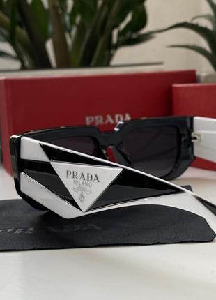 Сонцезахисні окуляри жіночі в стилі прада prada polarized колекція 2023🔝6 фото