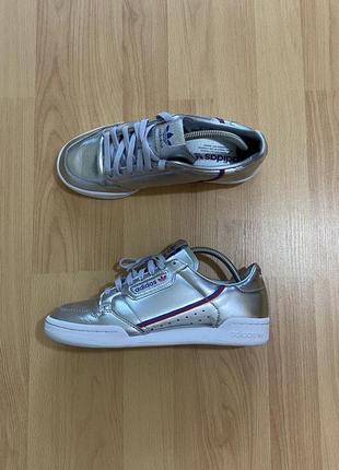 Женские кроссовки adidas continental 80