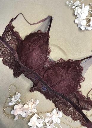 Тонкий бюстгальтер бралет