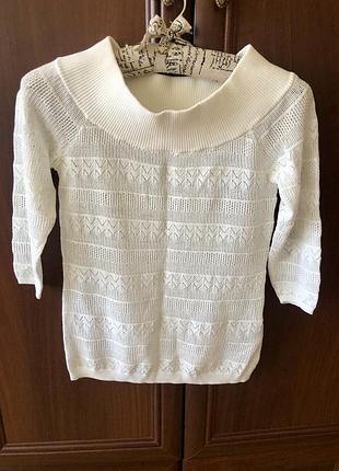 Кофта бренду guess