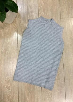 Гольф водолазка в рубчик безрукавка розмір 12-14 marks&spencer