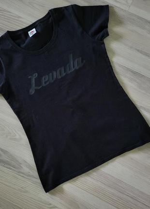 Базовая футболка