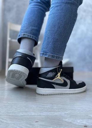 Nike air jordan low x grey