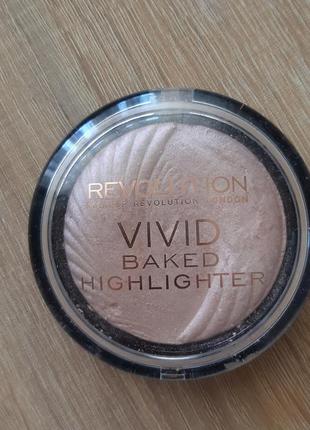 Makeup revolution highlight reloaded хайлайтер для обличчя