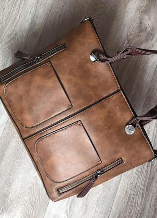Женская кожаная коричневая большая вместительная новая красивая сумка с ремешком на плечо5 фото