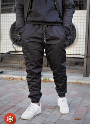 Чоловічі теплі штани джогери without l чорні2 фото
