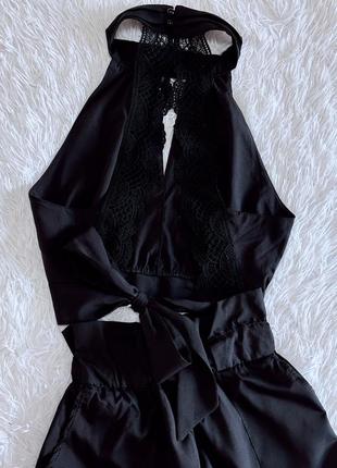 Стильный черный костюм с открытой спинкой в кружеве3 фото
