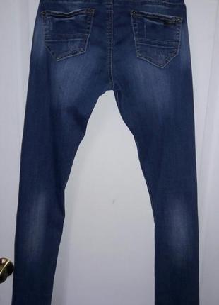 Синие джинсы, модель с потёртостями, прямые, деним2 фото
