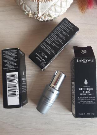 Активатор молодості для шкіри навколо очей та вій
lancome advanced genifique yeux light-pearl, міні 5 мл