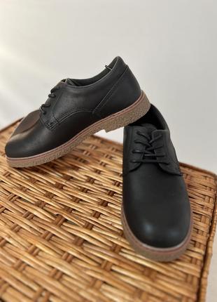 Туфлі мешти напівчеревички стильні чорні6 фото