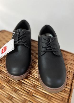 Туфлі мешти напівчеревички стильні чорні5 фото
