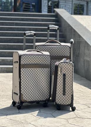 Качественный чемодан из эко кожи,надежный,на 4 колеса,дорожная сумка,ручная кладь, большой,средний, маленький2 фото