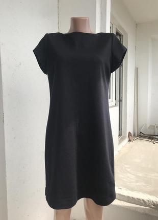 Чорне чорное платье классика юникло uniqlo