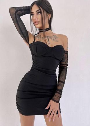Сукня чорна в обтяг, з завʼязкою на шиї, та рукавами сіткою2 фото
