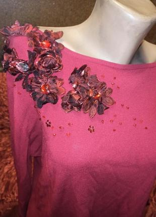 Красивая розовая кофта с очаровательными цветочками женственная красивая топ