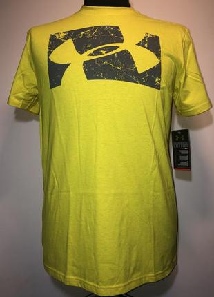 Футболка under armour (size m)