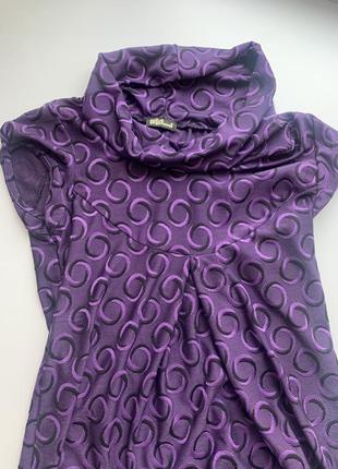 Платье повседневное фиолетовое с принтом1 фото