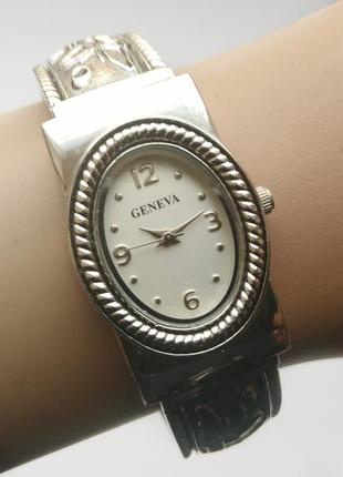 Geneva часы браслет из сша japan movt water resistant4 фото
