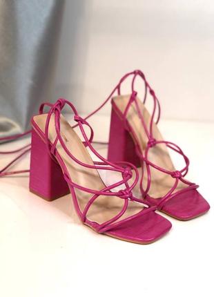 Босоножки на завязках туфли лодочки мюли