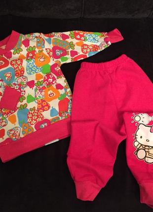 Байковая кофточка и штанишки набором