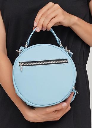 Жіноча кругла сумка sambag bale блакитна з білим10 фото