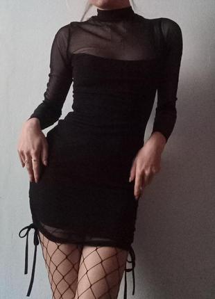 Платье черное мини длинный рукав