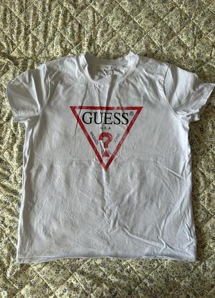 Футболка guess