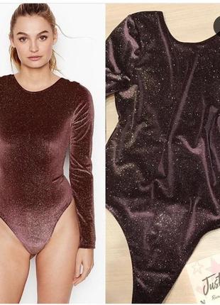 Оксамитовий боді вікторія сікрет