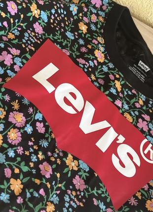 Levi's graphic varsity tee new circle