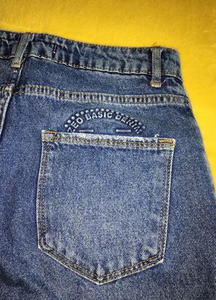 Женские синие джинсы mom (кучала в магазине garagе)3 фото