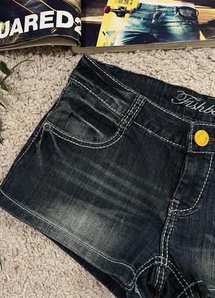 Короткие джинсовые шорты No2173 фото