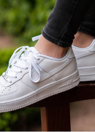 Кроссовки nike air force 1 low размер eur-36/23 см.