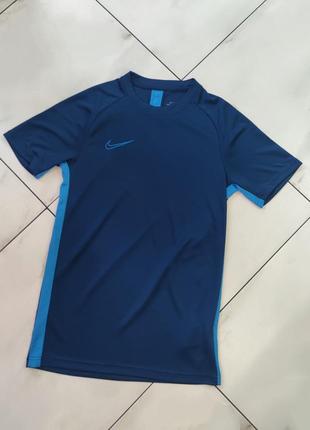 Мужская спортивная футболка nike dri-fit academy s (44-46)