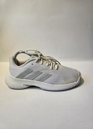 Кроссовки кроссовки adidas courtjam control tennis

 gy13344 фото