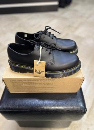 Чоловічі туфлі dr. martens 1461 bex